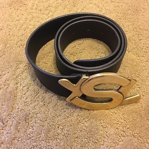 YSL women Belt! SOLD